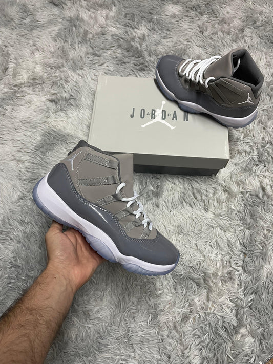 Jordan retro 11 gris Calidad 5G