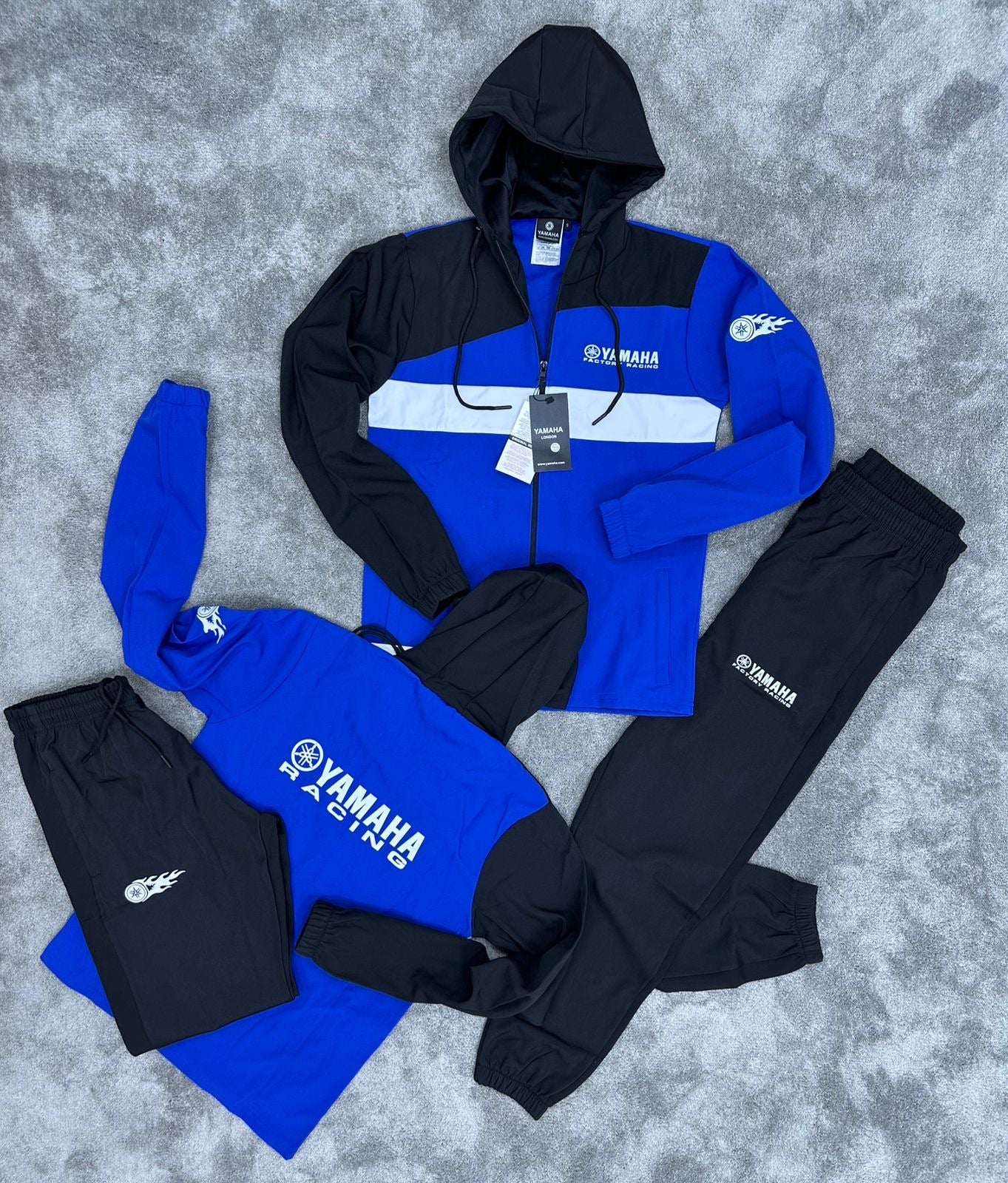 Chándal YAMAHA

Calidad G5