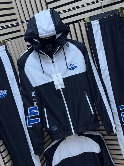 Chándal Nike *TN*

CALIDAD INIGUALABLE G5