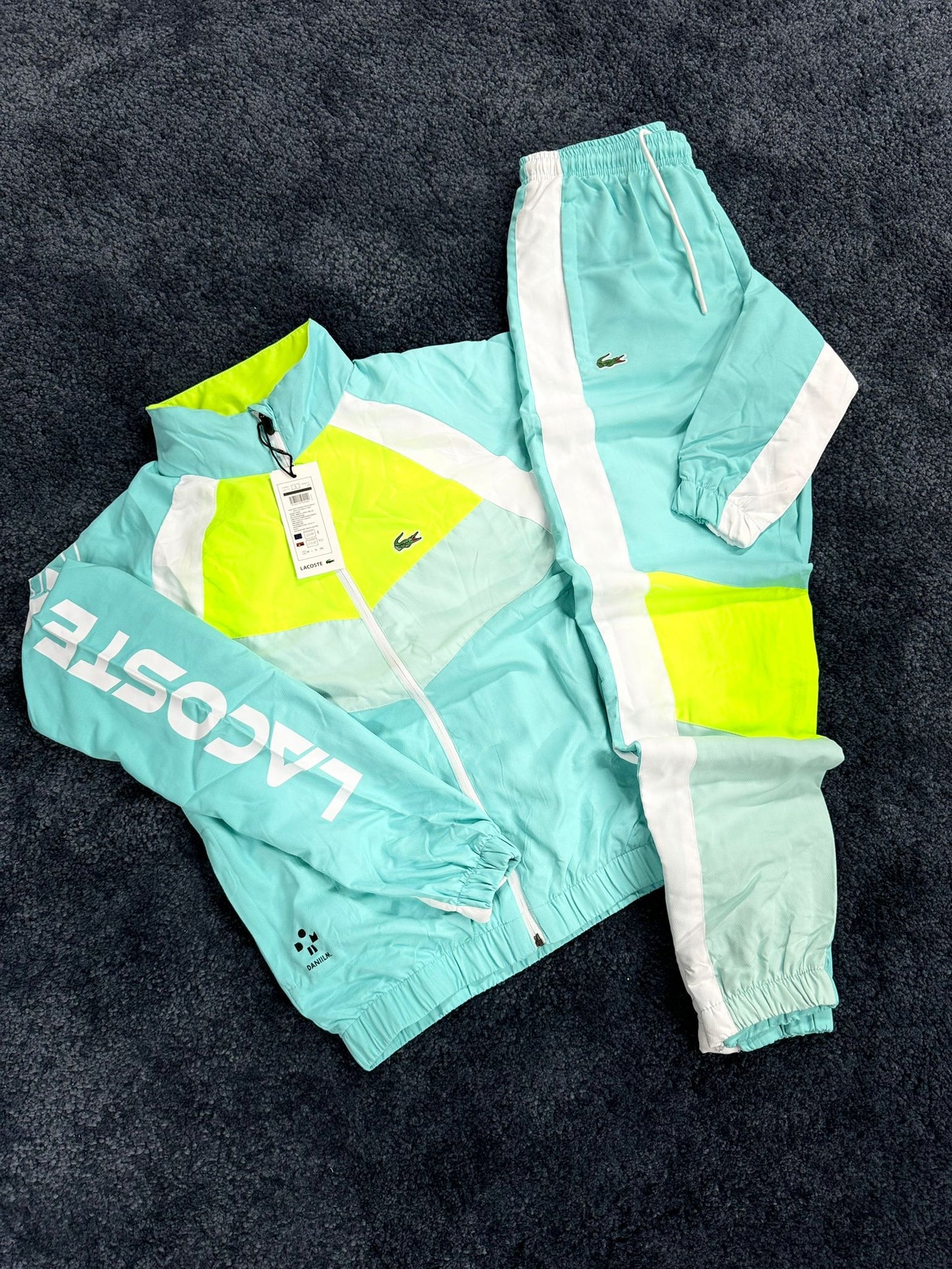 CHÁNDAL LACOSTE VERDE